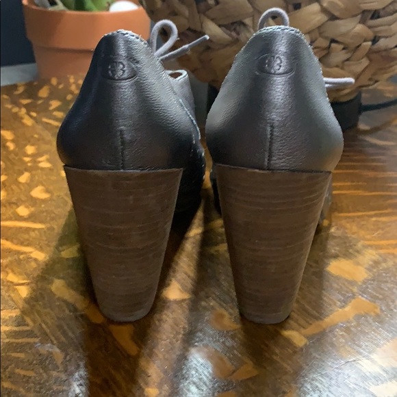 Lucky Brand Peony heels in metallic pewter silver - Picture 4 of 8